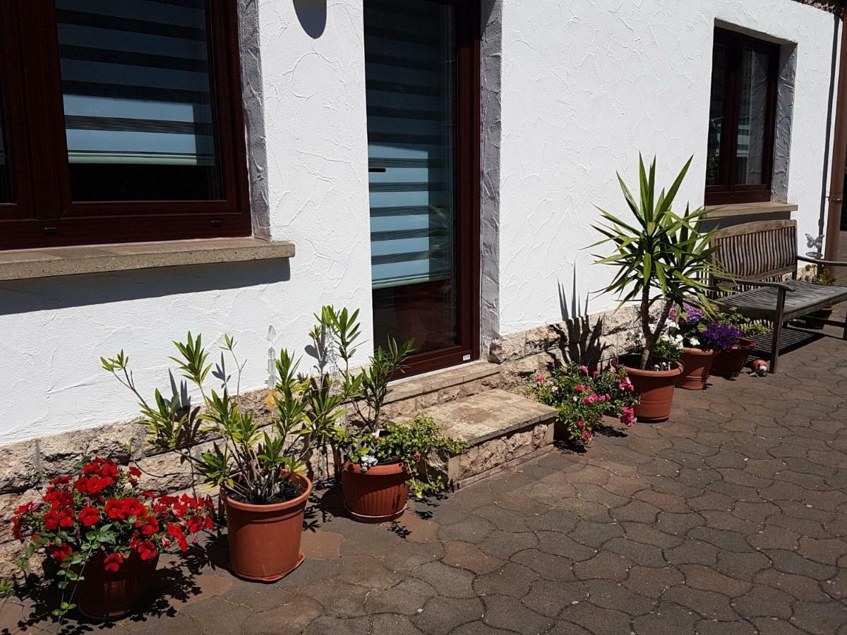 Ferienwohnung Am Rennsteig Bei Eisenach - Ilona Schmidt Wolfsburg-Unkeroda Extérieur photo